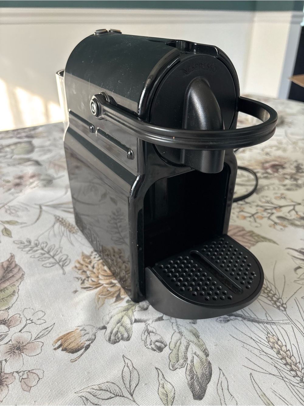 Nespresso Black Compact Espresso Capsule Machine